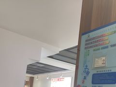 -黄阿姨锅贴大王(万航渡路店)