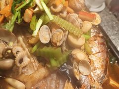 -里岛烤鱼(东港凯虹广场店)