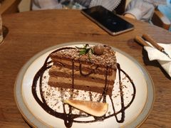 -懒鱼时光馆(沙坪坝店)