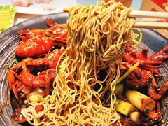 -肥肥虾庄·金牌油焖大虾(沙湖店)
