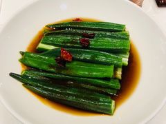 -港丽餐厅(高德置地店)