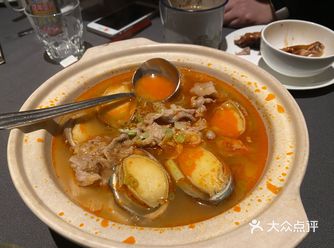 「雪山奶露包」不是很甜不错的 「黑松露脆皮文昌鸡