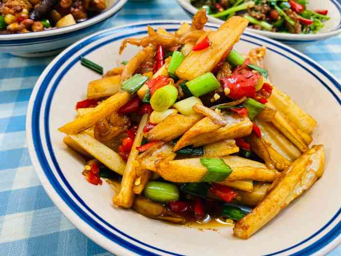 春风酒家-"一到岳阳朋友就接我来了.号称是最近热度很..."-大众点评移