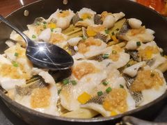 -海派悦庭·海胆烧麦·新融合菜(凯德广场店)