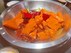 -王婆乔鲜鱼自助火锅(蜀汉路店)
