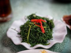 凉拌沙葱-老许家正宗驴肉黄面胡羊焖饼·烧烤(名吃广场店)