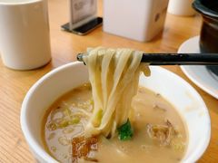 老娘炝锅面-马仕玖煲·融合菜·酥不腻烤鸭(人大店)