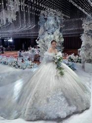 -潮妆婚纱礼服嫁衣馆(潮妆彩妆造型)