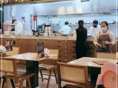 大堂-盐说·西式餐酒馆(光明万达店)