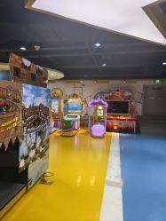 -秦皇星际小蚂蚁乐园