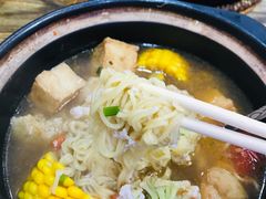 -张记砂锅麻辣烫(千灯店)