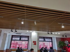 -闫家驴肉老店(华电一校店)