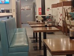 大堂-李先生牛肉面大王(上海站南广场店)