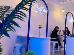 -Blue Concept Cafe&Farm·關於藍