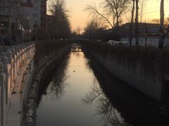 -斯多格书乡(北京大学畅春园店)