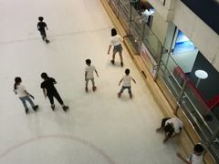 场地-正佳冰河湾真冰滑冰场