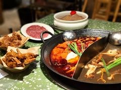-五里关火锅(上海鑫耀·光环Live店)