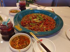 -渔香岛美蛙鱼头火锅(威清路店)