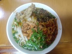 原汤肉丝粉-矮子粉店1985·长沙米粉(湘春路店)