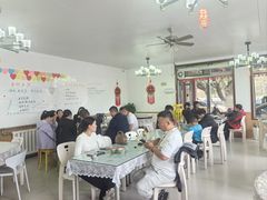 -天天向上素食餐厅(五台山店)