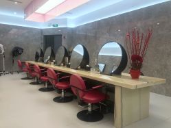 大厅-TONI&GUY