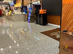 -大光明丽星VIP影城(昌里路杜比全景声店)