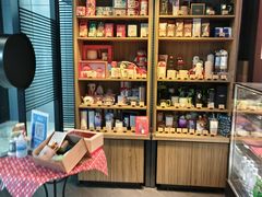 零售区-星巴克(恒基688广场店)