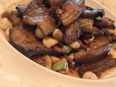 湘西纸包腊肉-香丰阁·烤鸭·川湘菜(清河店)