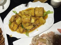 -闫府私房菜·百年鲁菜(恒隆店)