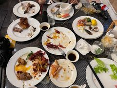 -上海齐鲁万怡大酒店·辣椒屋咖啡厅