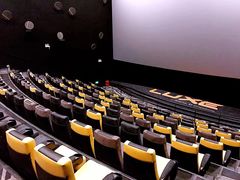 -百美汇影城(LUXE嘉里中心店)