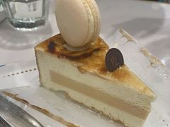 香草焦糖切片蛋糕-PAUL LAFAYET 法式甜品(深圳湾万象城店)