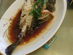 -鑫悦楼煎蟹·16年海鲜大排档