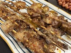 -许哥东北烧烤·铁丳烤串·宫后夹肉(繁花中心店)