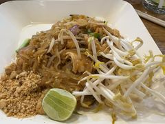 -两兄弟Song Pee Nong(2号店)