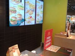 -麦当劳(南京路2店)