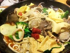 -万记麻辣烫国展总店