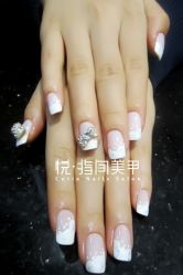 35. 005---------悦指间美甲美睫