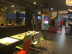 大堂-麦当劳(南京路2店)