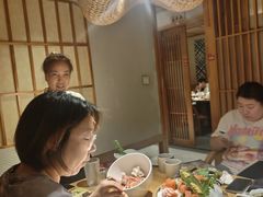 -花和海鲜自助(梅江店)