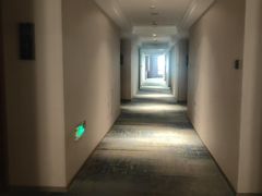 -墨客悦庭酒店(长沙麓谷涉外经济学院店)