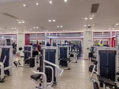 -英派斯健身旗舰店(海信国际中心馆)