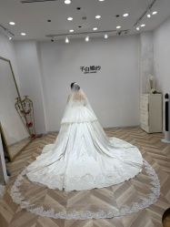 -予白婚纱礼服馆