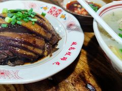 -老方桌烂蹄花川菜馆(九龙坡店)
