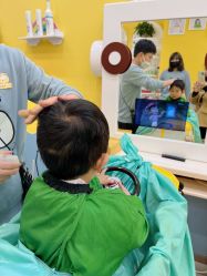 -爆米花儿童美发乐园