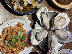 -蚝堡海鲜·威海菜·海肠捞饭·烧烤·亚洲吃蚝公司(幸福门店)
