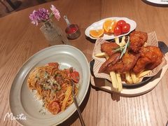 -芭莉与彩虹西餐厅(成都合生汇店)