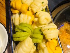 -山河屯铁锅炖(哈西站店)