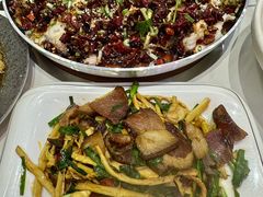 -钟记陕南菜·煎锅鱼(红专南路店)