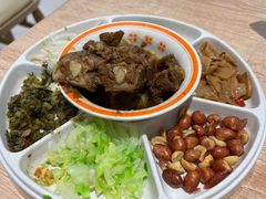 绝杀大骨棒肉猪油拌粉-小满手工粉(北京富力广场店)